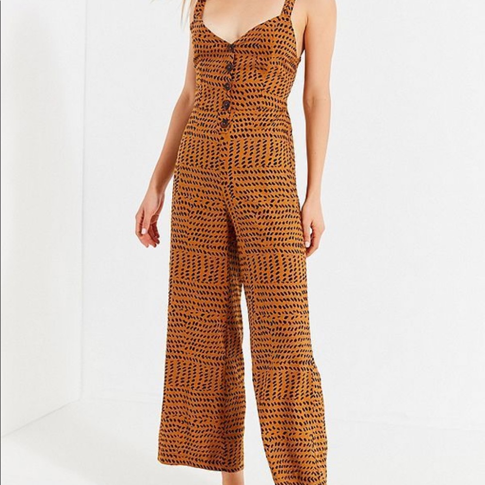 XS UO Ashley Button-Down Tie-Back Jumpsuit